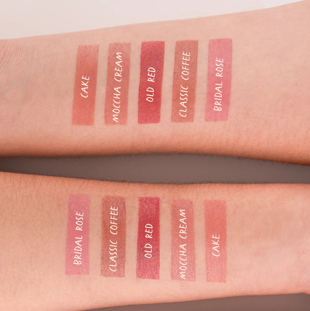 LABIAL VELVET EN BARRA