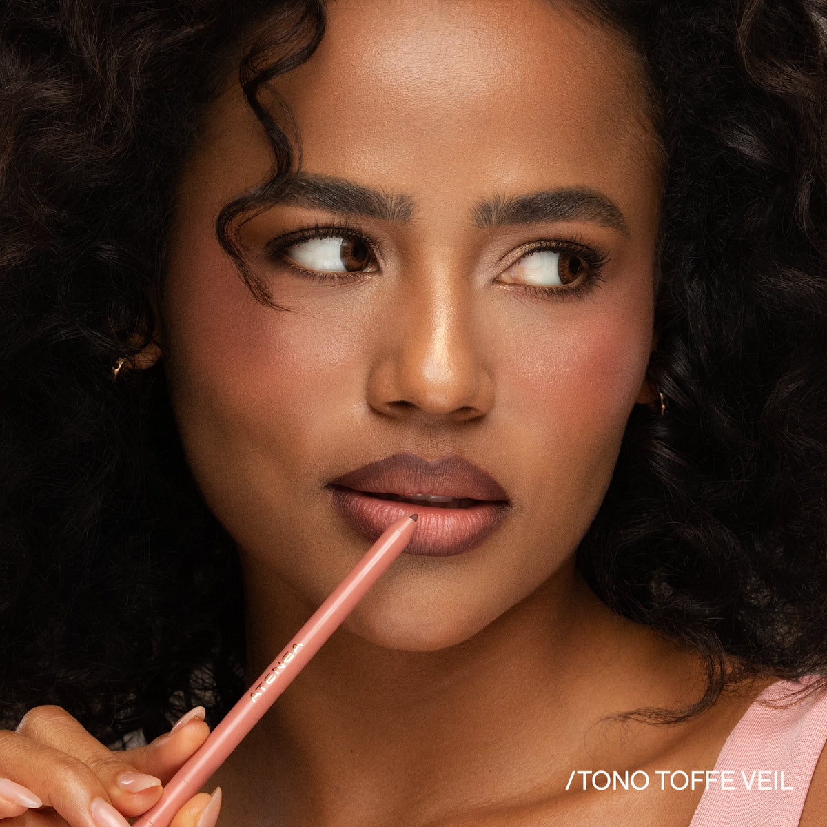 Delineador de labios en gel Sublime