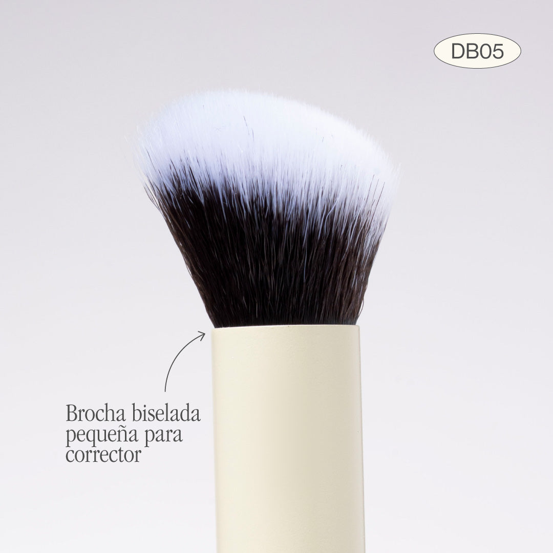 BROCHA DUO GOTA POLVO Y CORRECTOR