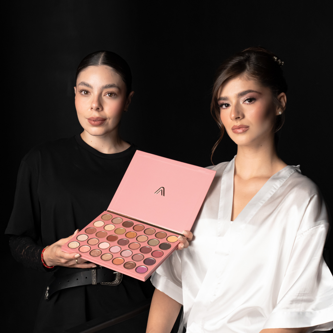PALETA DE SOMBRAS CLASSIC MAKEUP EXPERT